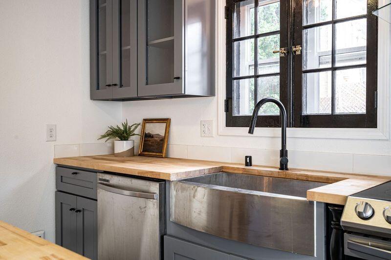 1219 North 85 STREET