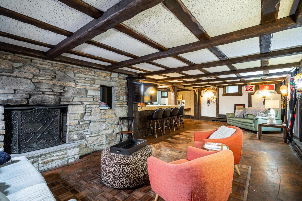 7425 Portland AVENUE