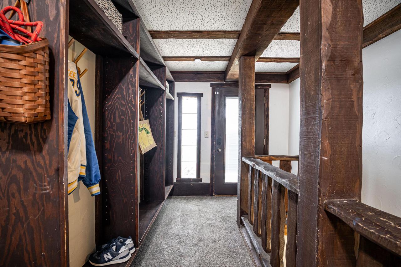 7425 Portland AVENUE