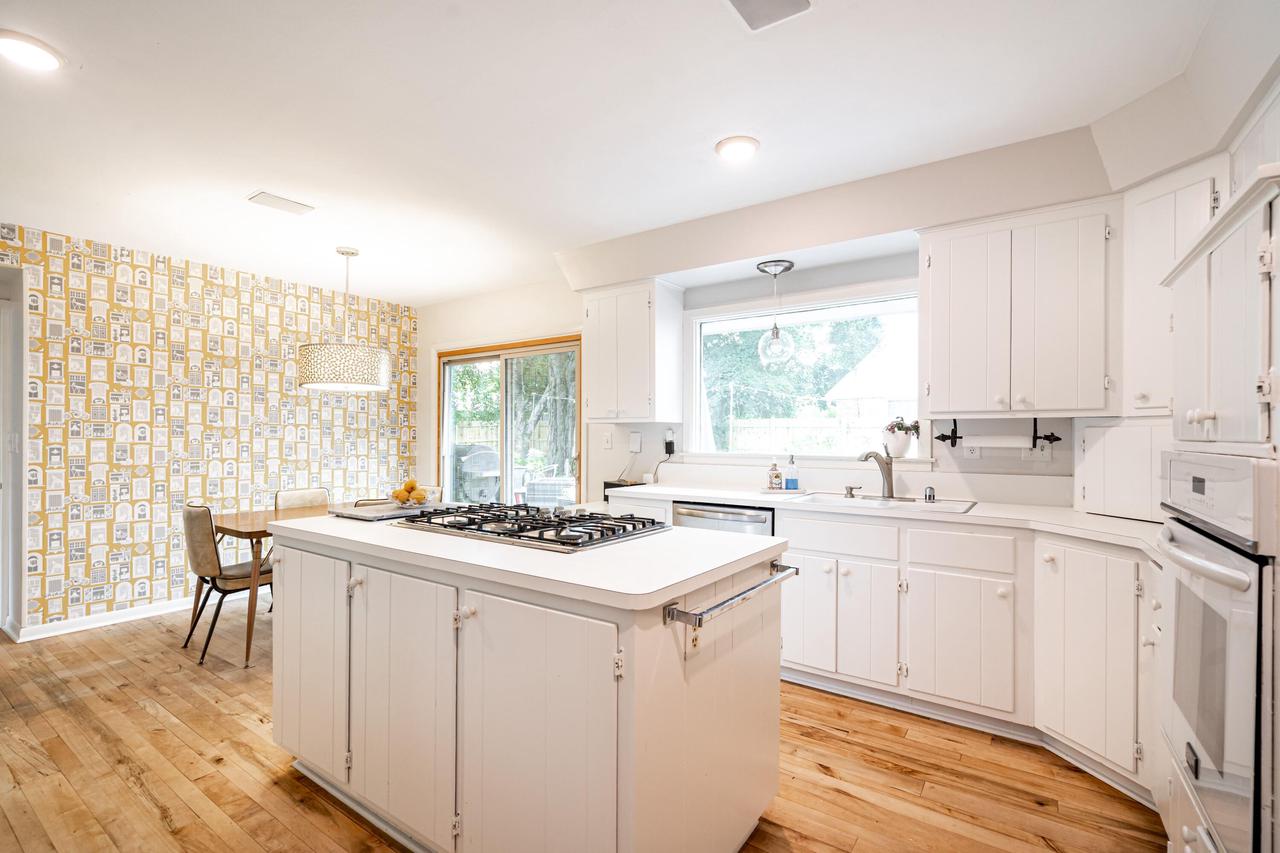 7425 Portland AVENUE