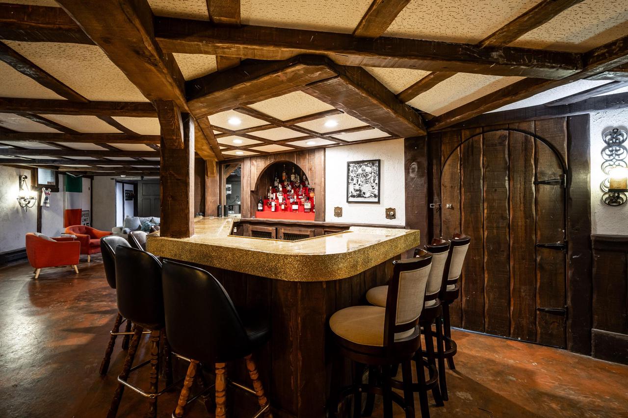 7425 Portland AVENUE