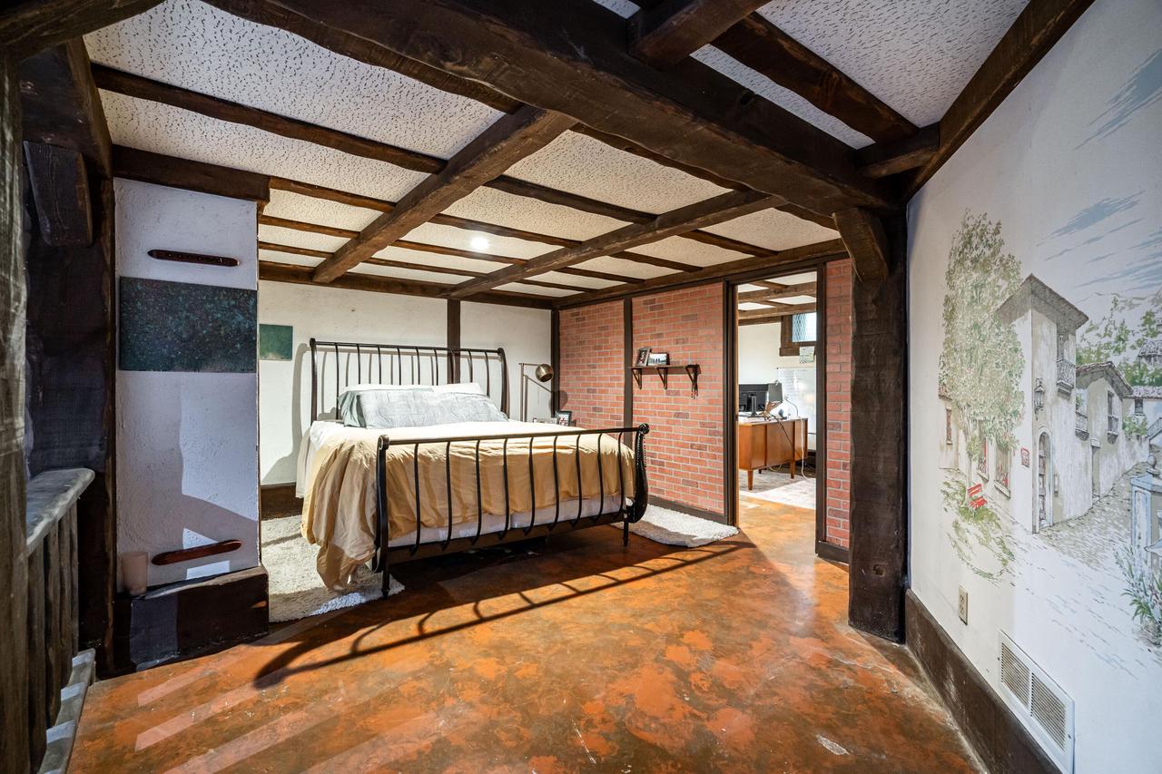 7425 Portland AVENUE