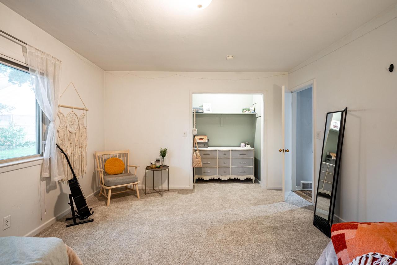 7425 Portland AVENUE