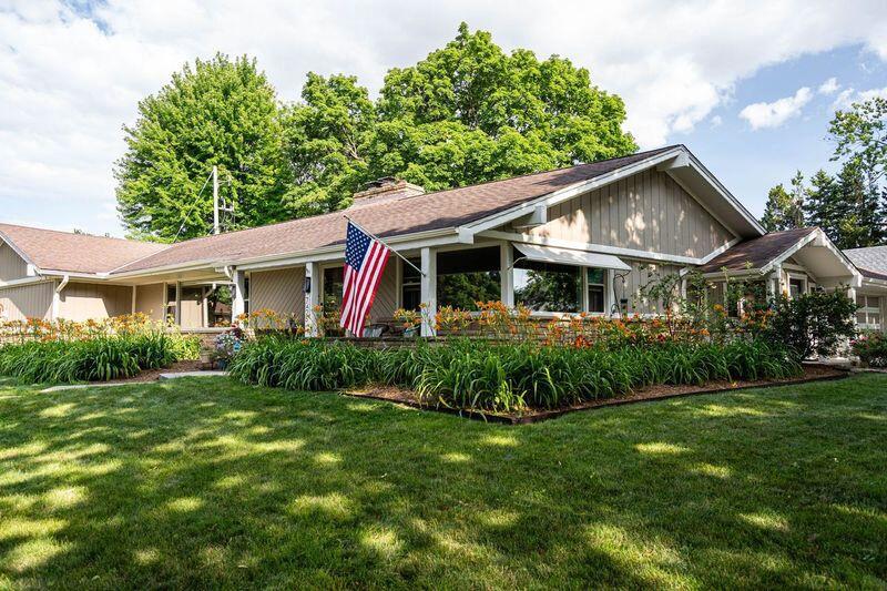 7425 Portland AVENUE