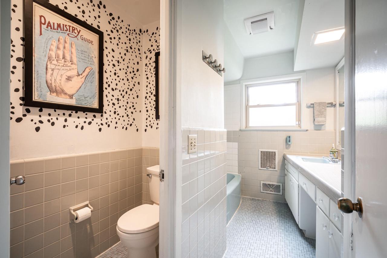 7425 Portland AVENUE