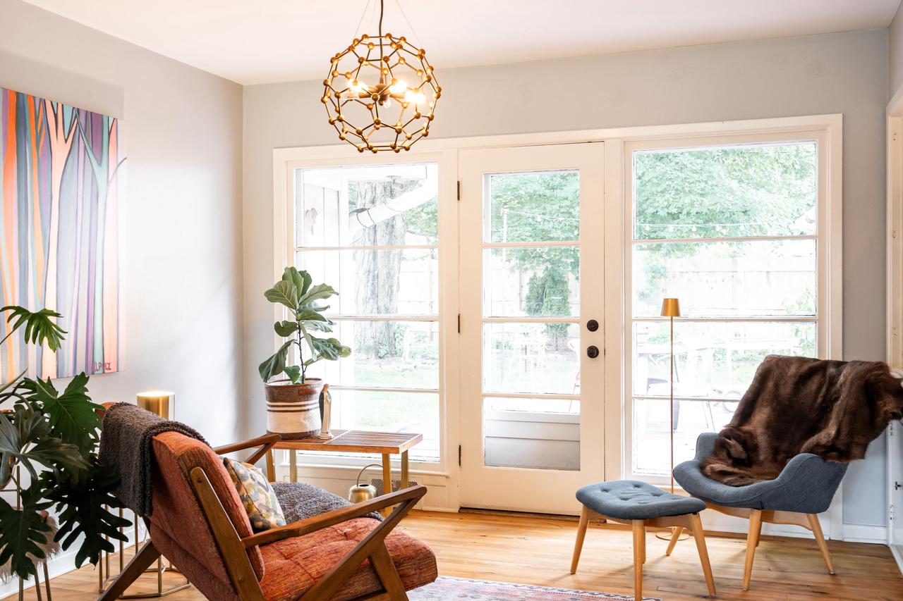 7425 Portland AVENUE