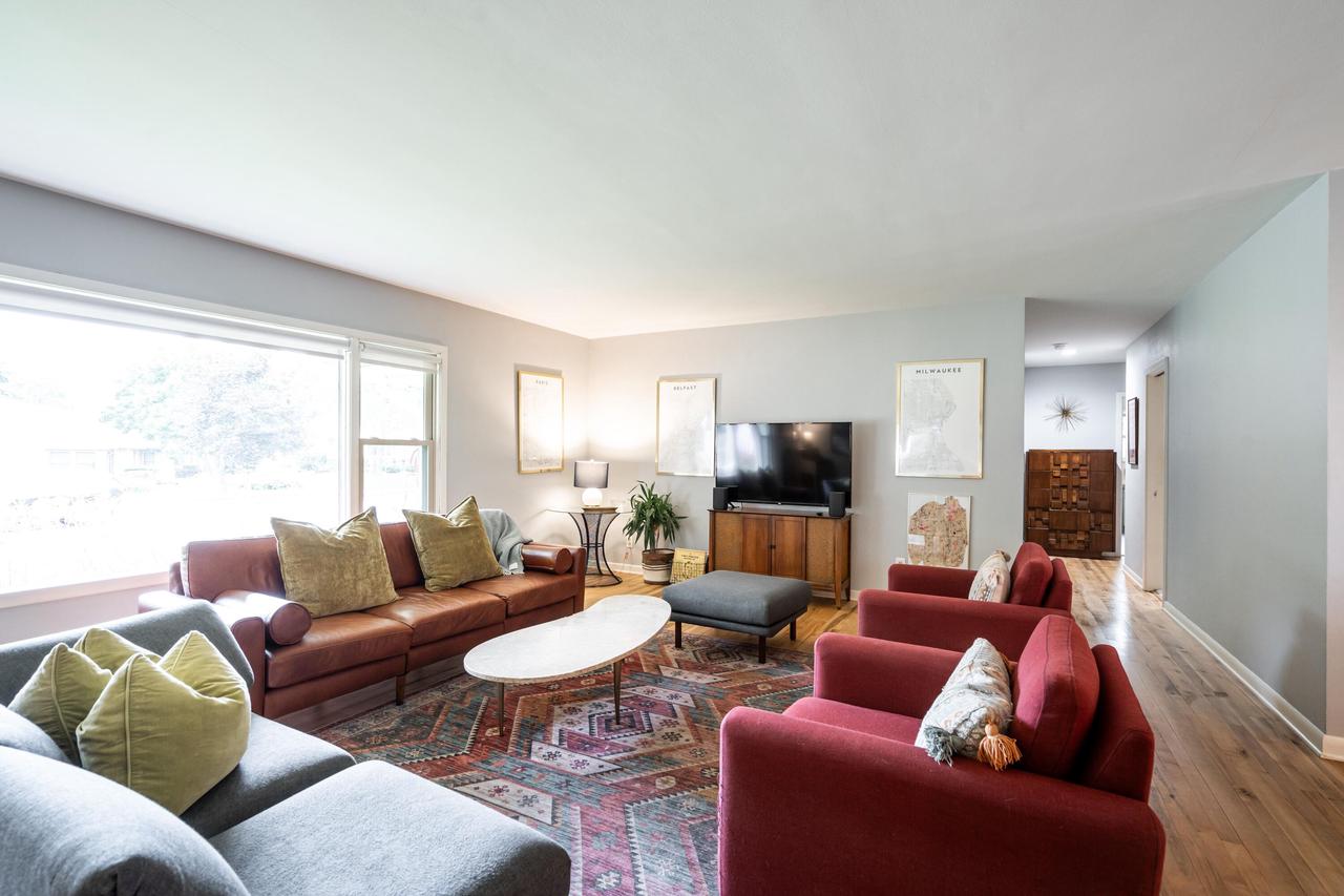 7425 Portland AVENUE