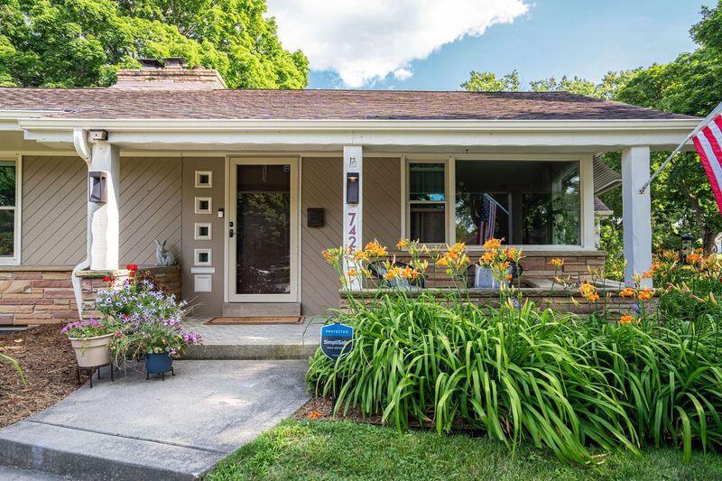 7425 Portland AVENUE