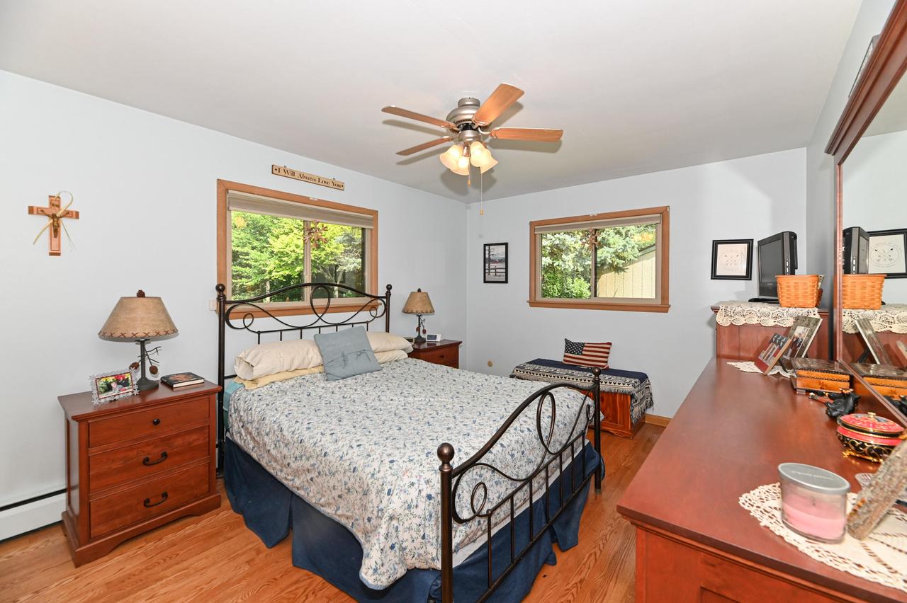 8706 West Burdick AVENUE