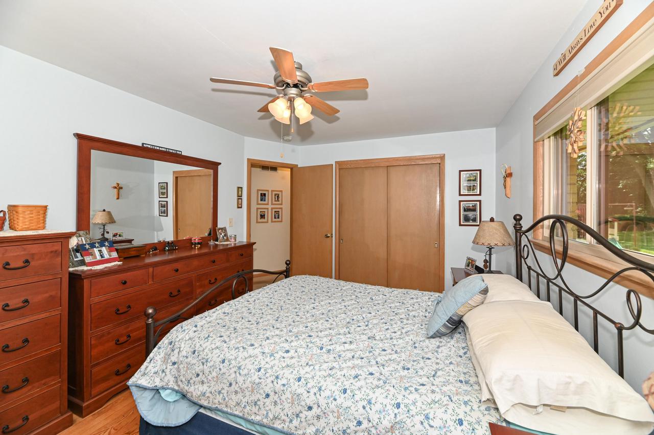 8706 West Burdick AVENUE