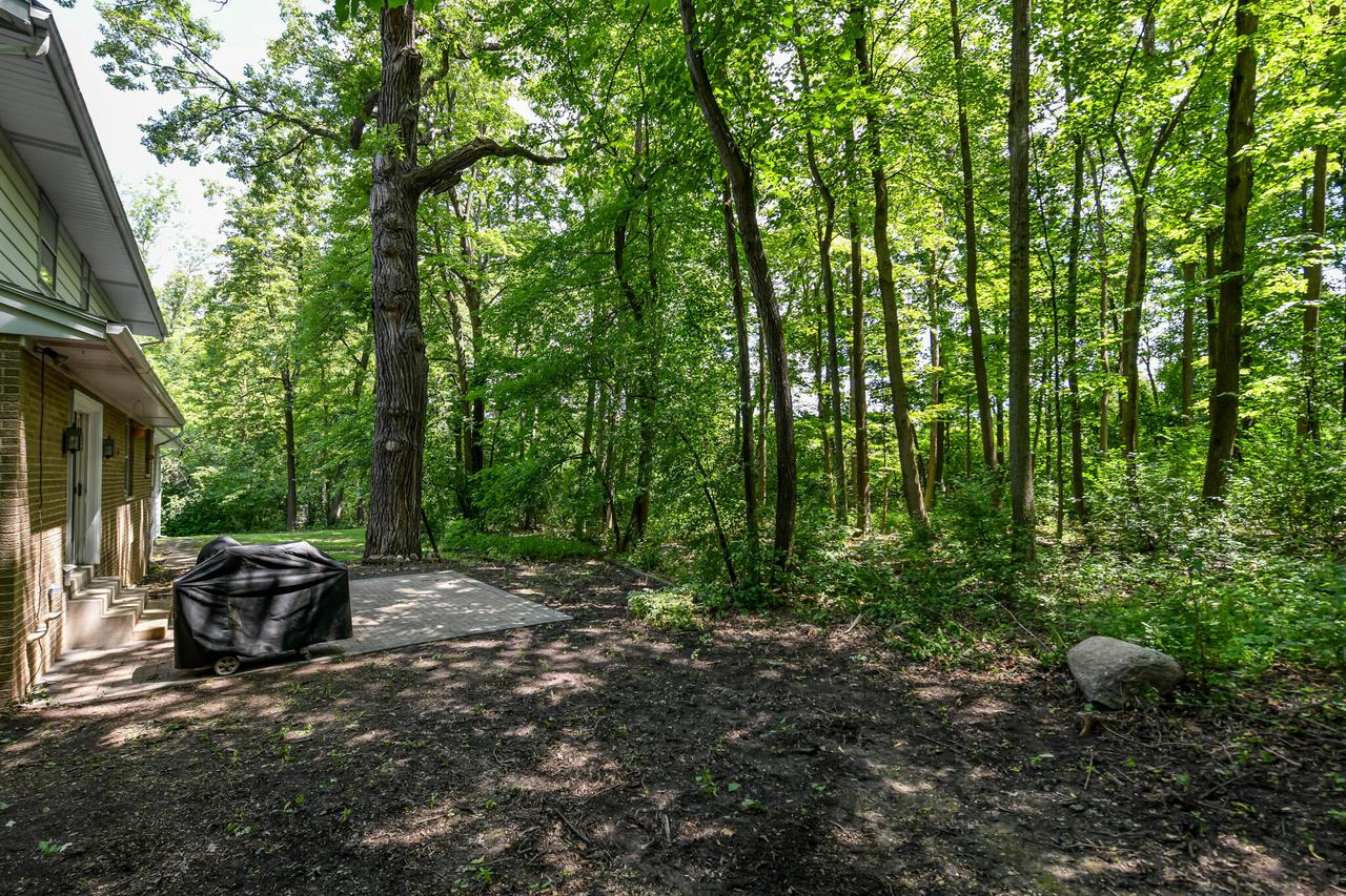 240 Indian Ridge DRIVE