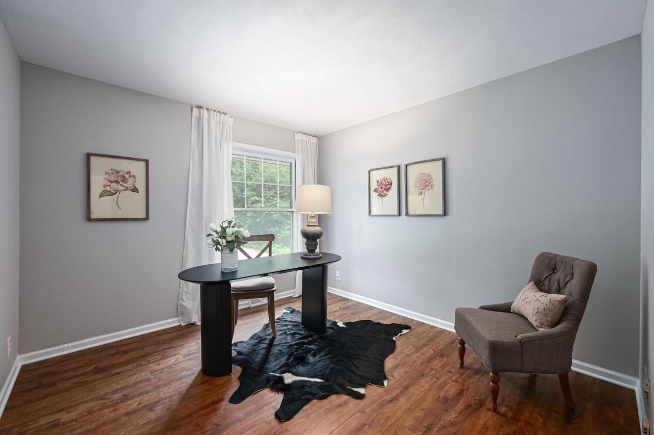 240 Indian Ridge DRIVE