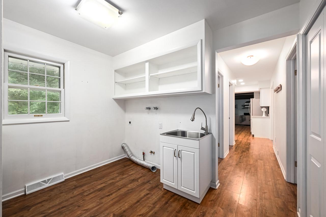 240 Indian Ridge DRIVE