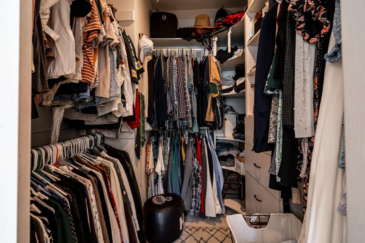 1675 North Franklin PLACE 1677