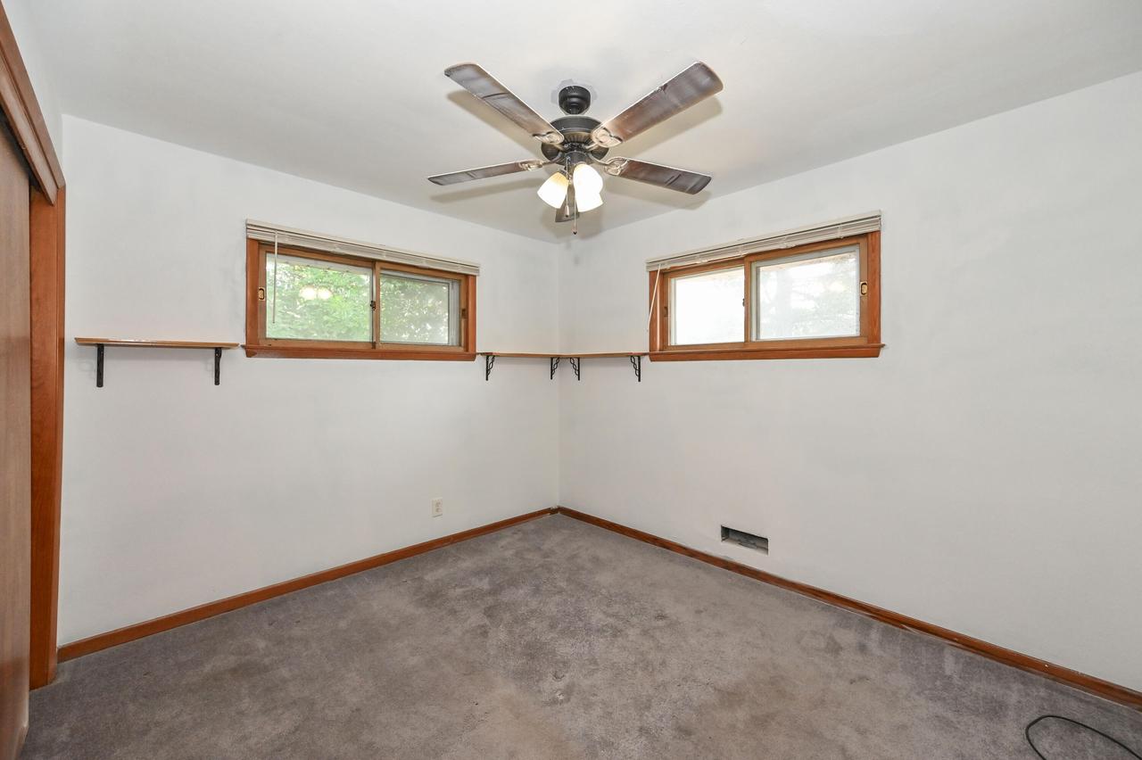 7637 West Allerton AVENUE WEST West