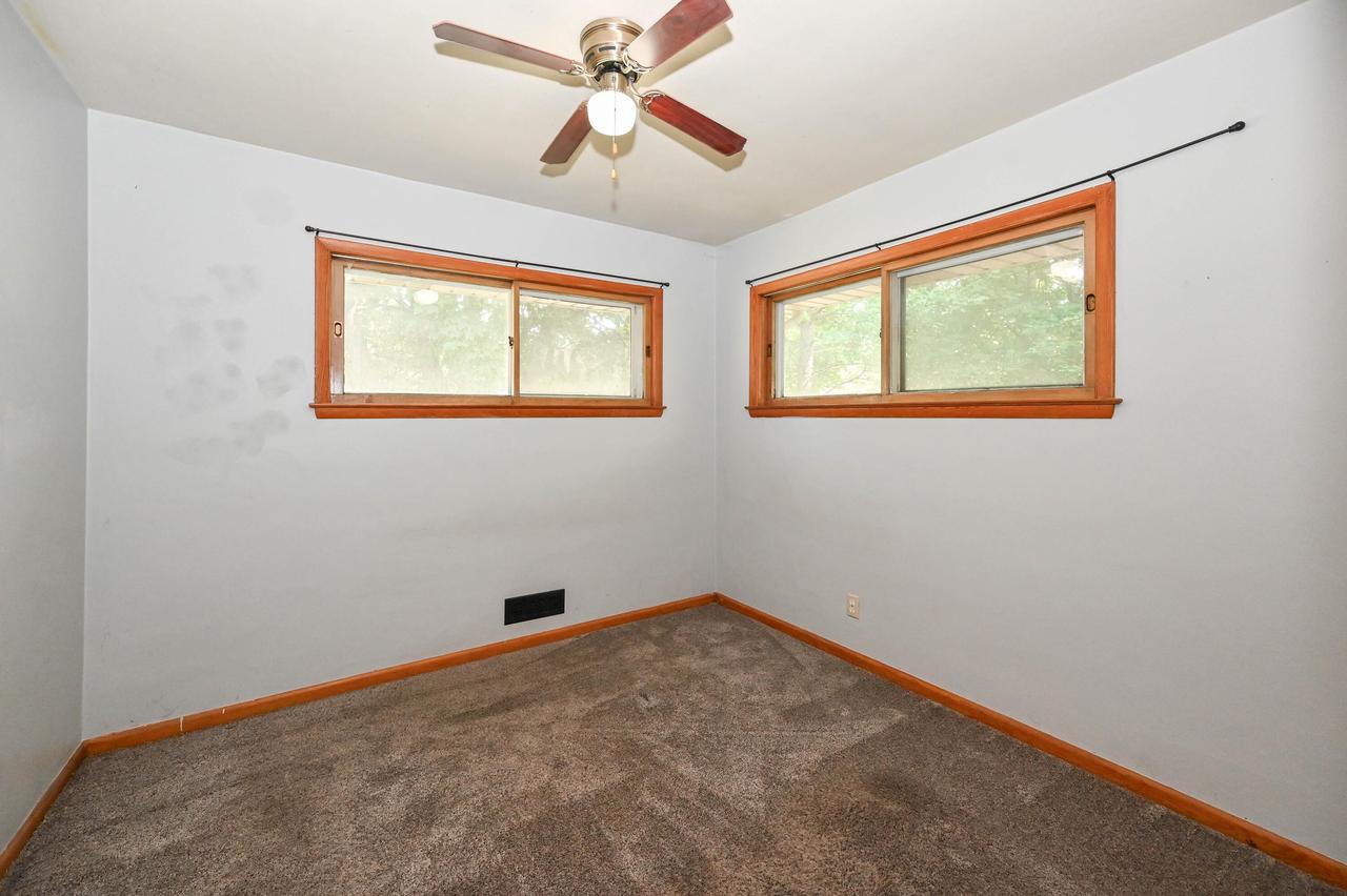 7637 West Allerton AVENUE WEST West