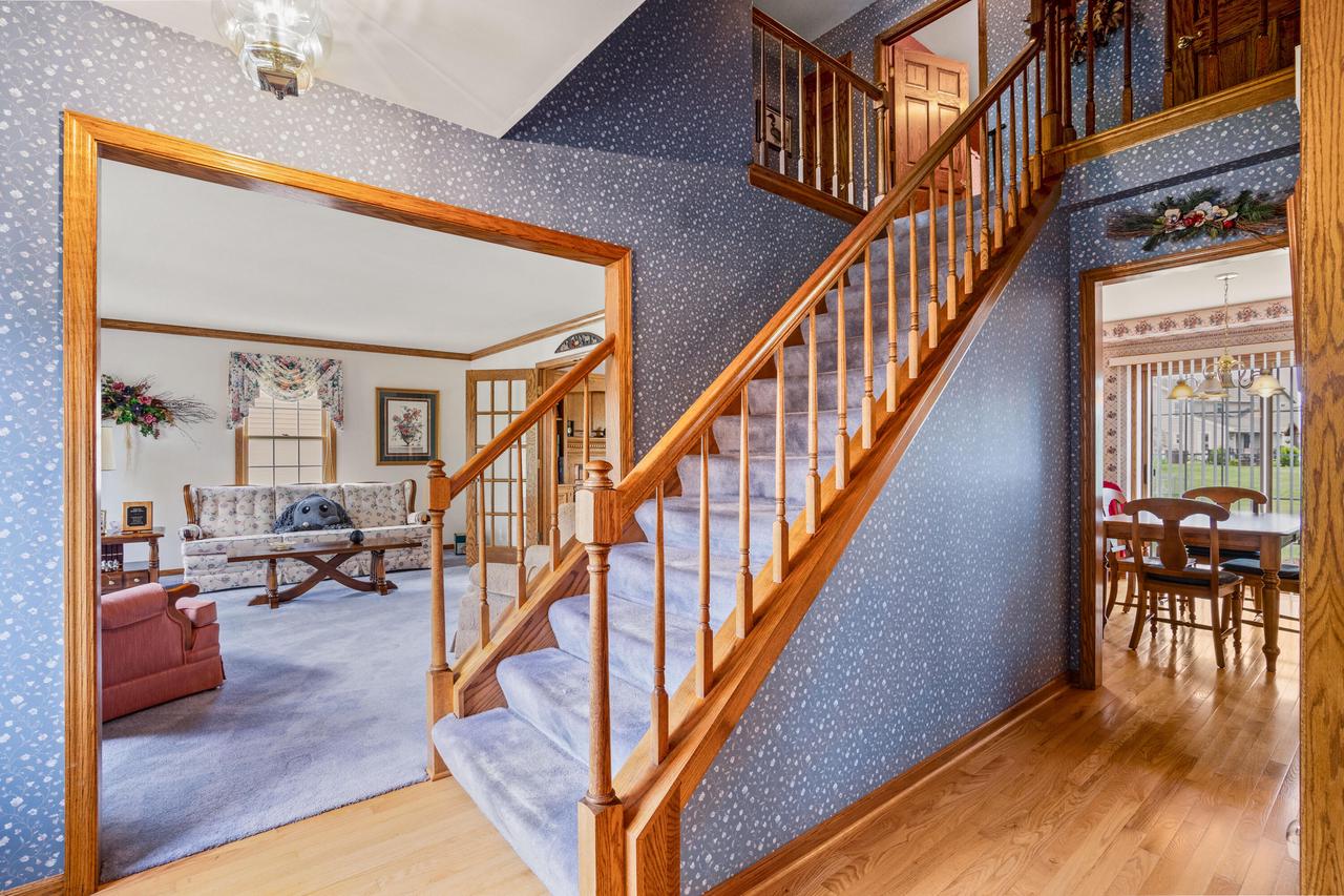 W172N4873 Greenview AVENUE