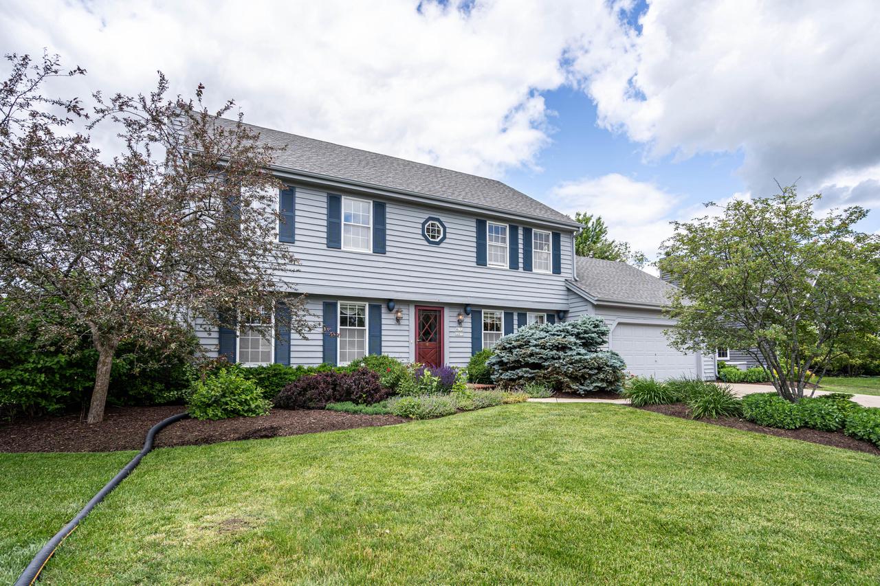 W172N4873 Greenview AVENUE