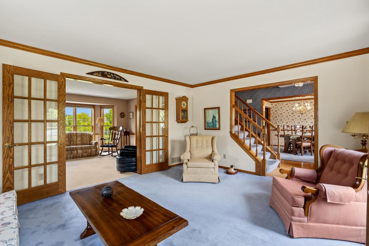 W172N4873 Greenview AVENUE