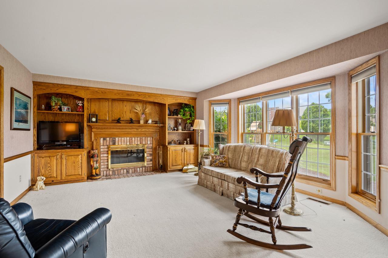 W172N4873 Greenview AVENUE