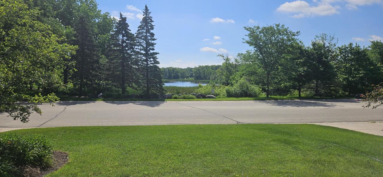 W172N4873 Greenview AVENUE