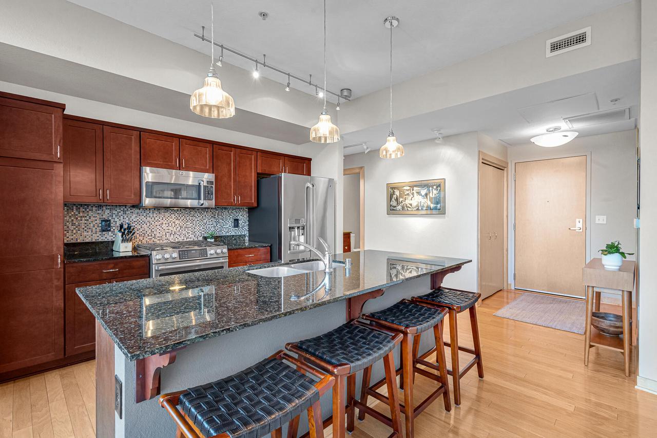 106 West Seeboth STREET 311