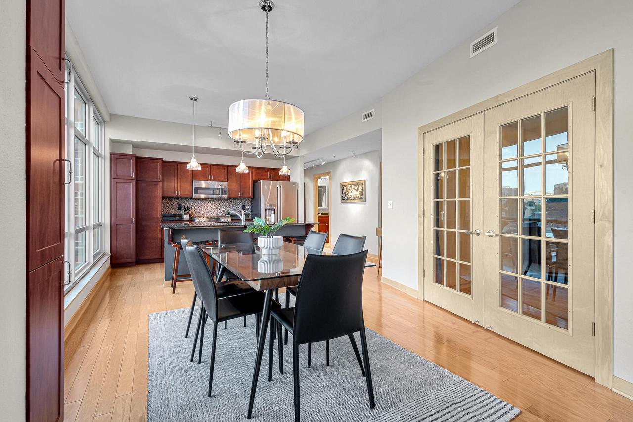 106 West Seeboth STREET 311