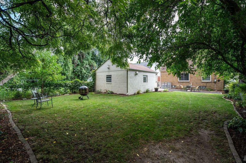 7128 West Stevenson STREET