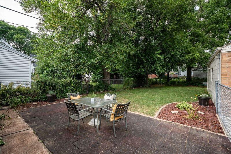 7128 West Stevenson STREET