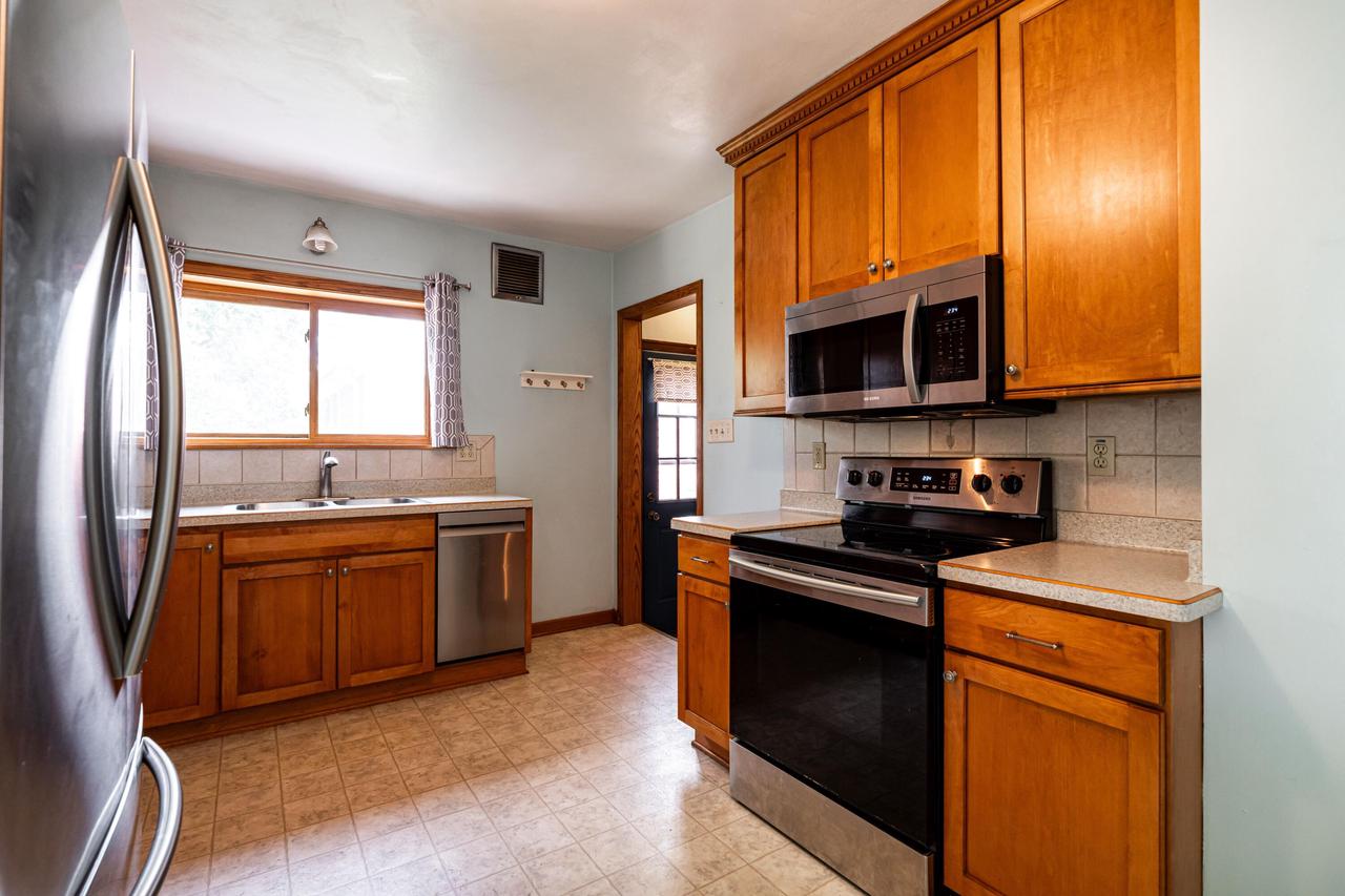 7128 West Stevenson STREET