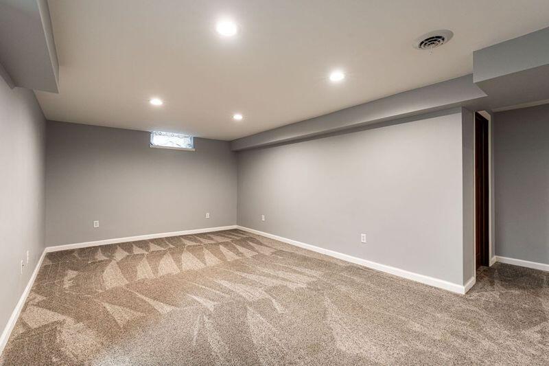 7128 West Stevenson STREET