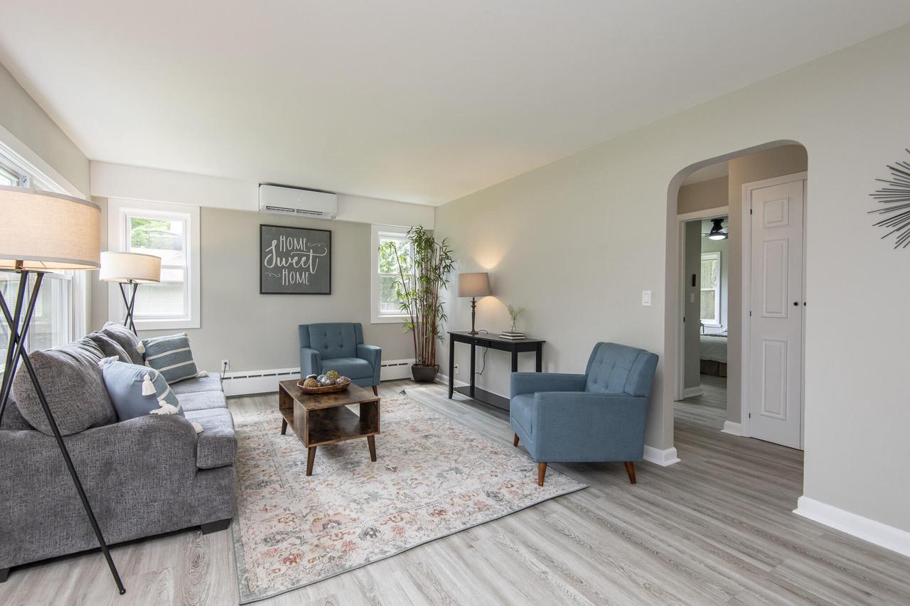 W264N2847 Prospect AVENUE