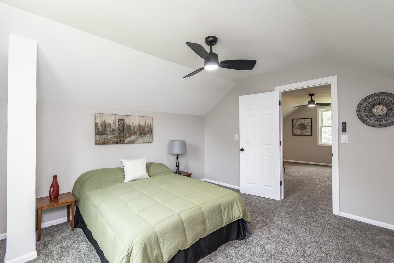 W264N2847 Prospect AVENUE