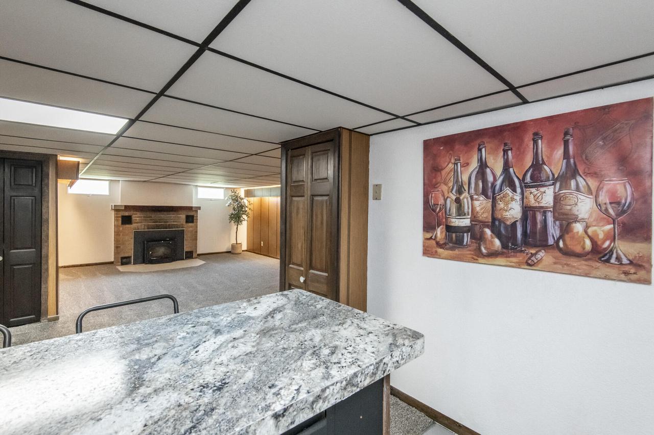 W264N2847 Prospect AVENUE