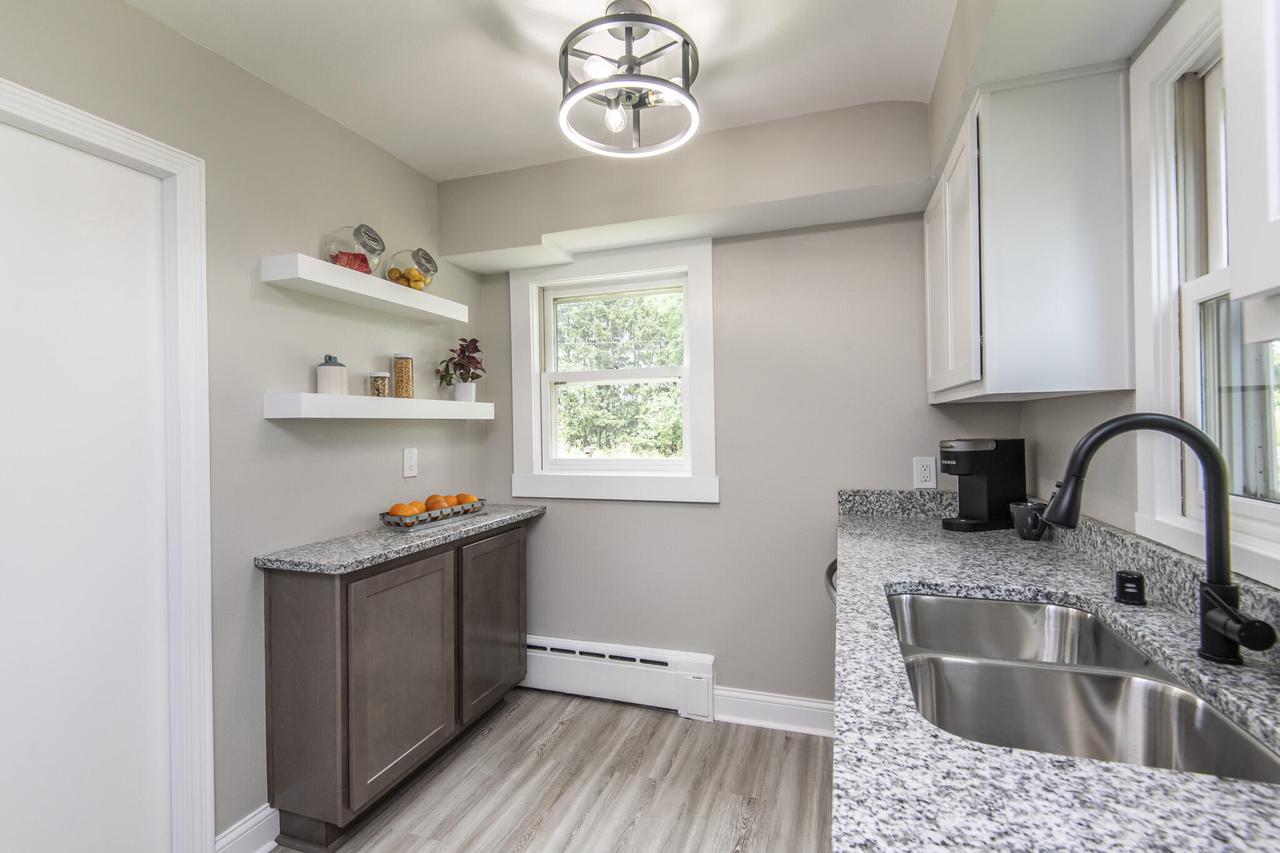 W264N2847 Prospect AVENUE