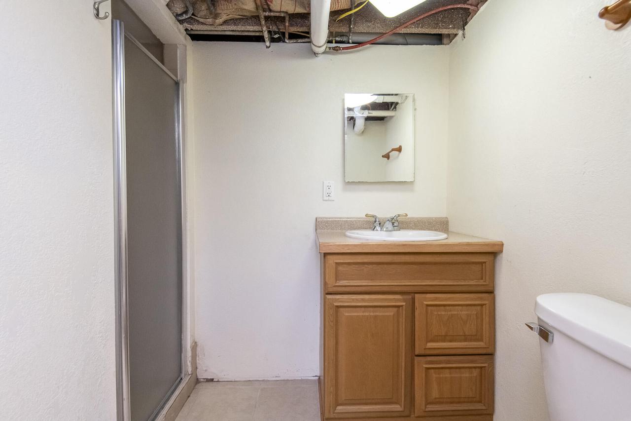 W264N2847 Prospect AVENUE