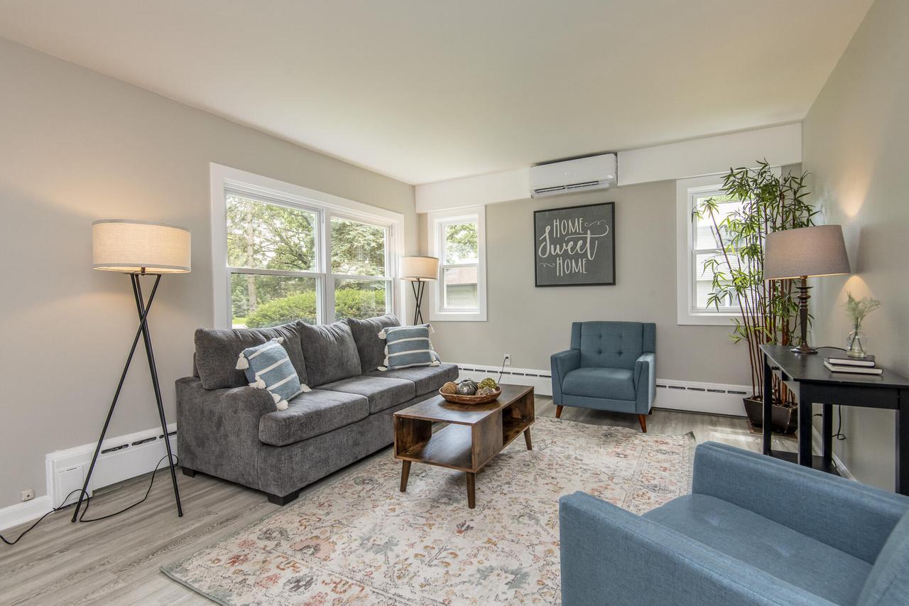 W264N2847 Prospect AVENUE