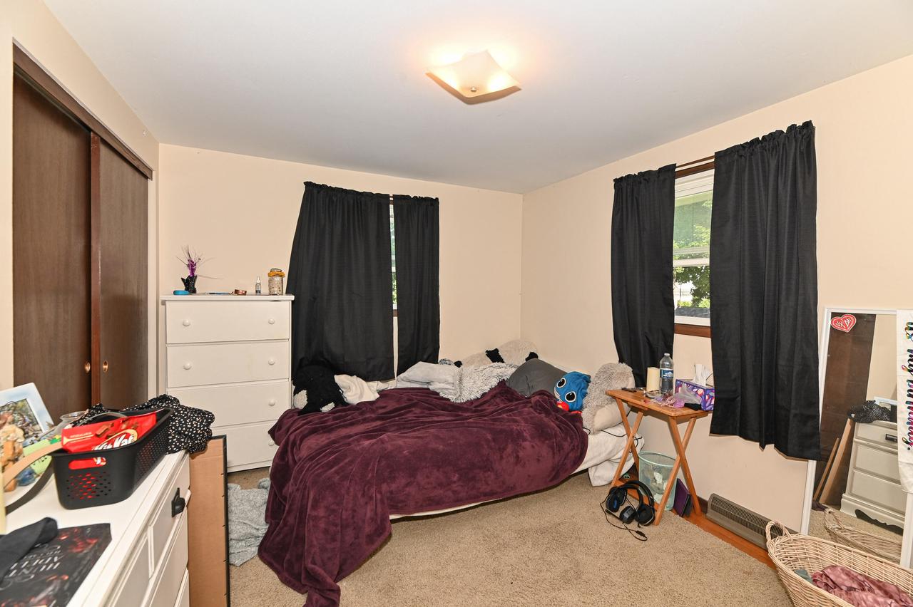 10522 West Parnell AVENUE WEST West 10524