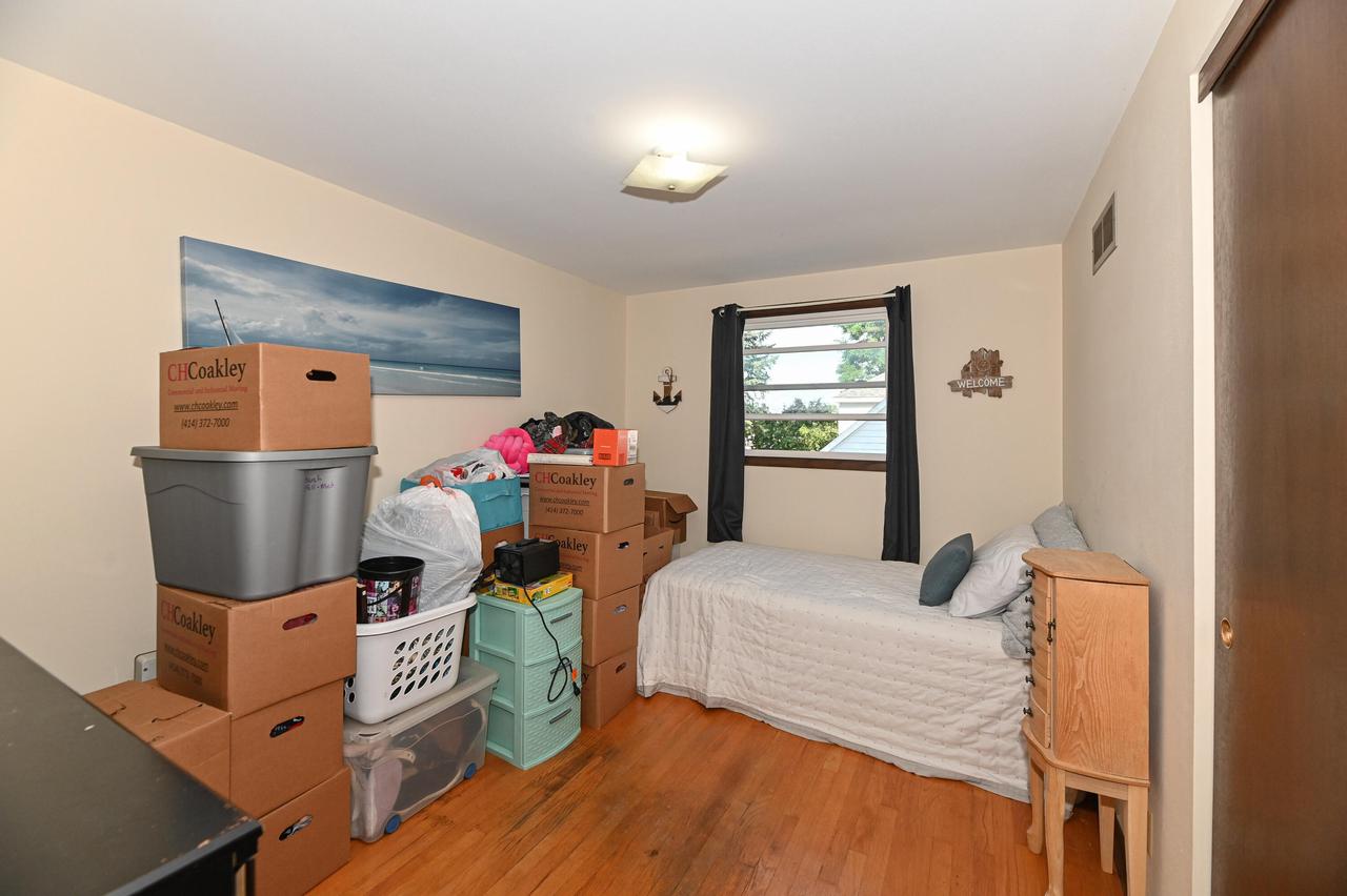 10522 West Parnell AVENUE WEST West 10524