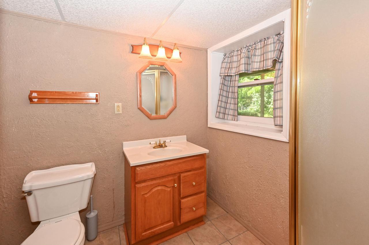 7837 South Ridgewood DRIVE