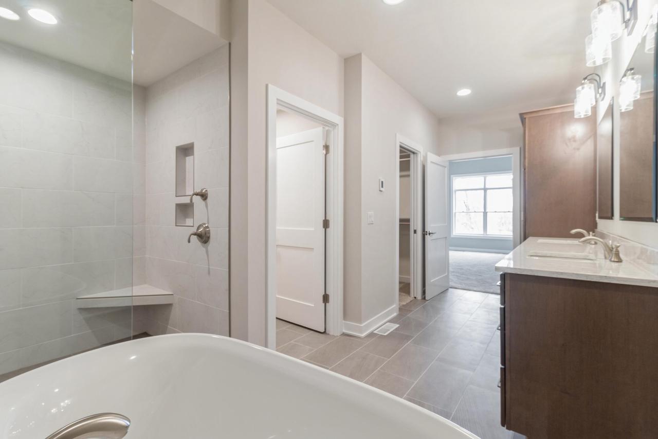 7560 West Tuckaway Pines CIRCLE