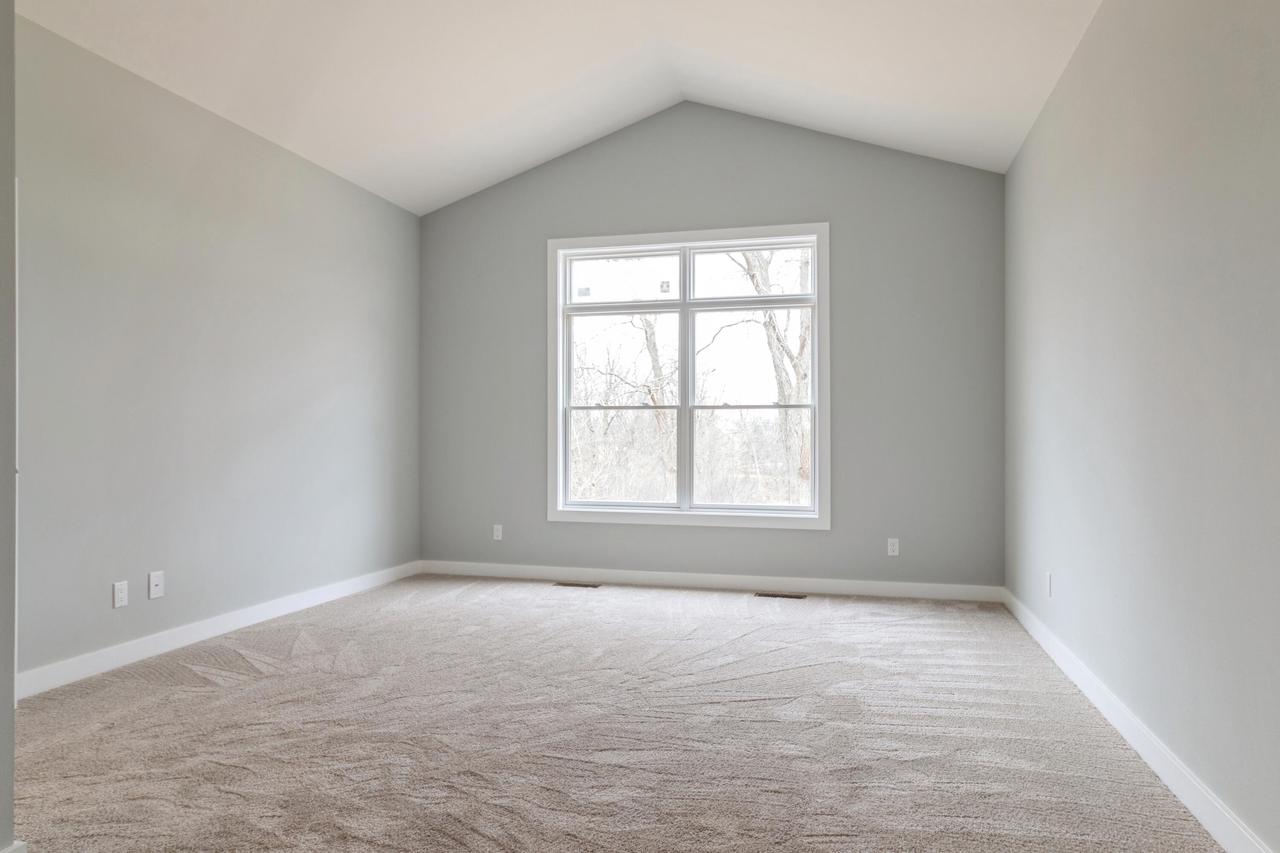 7560 West Tuckaway Pines CIRCLE