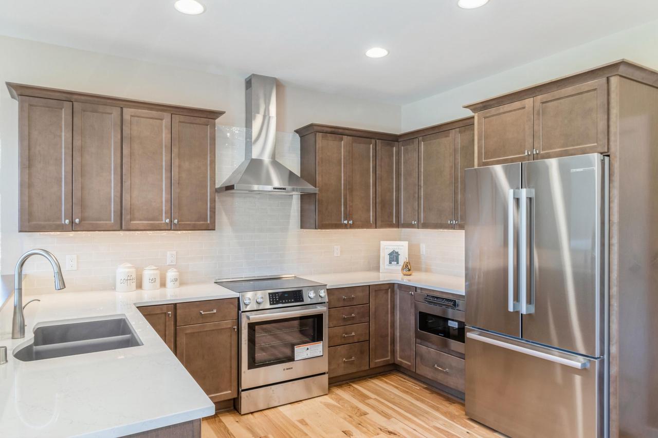 7560 West Tuckaway Pines CIRCLE