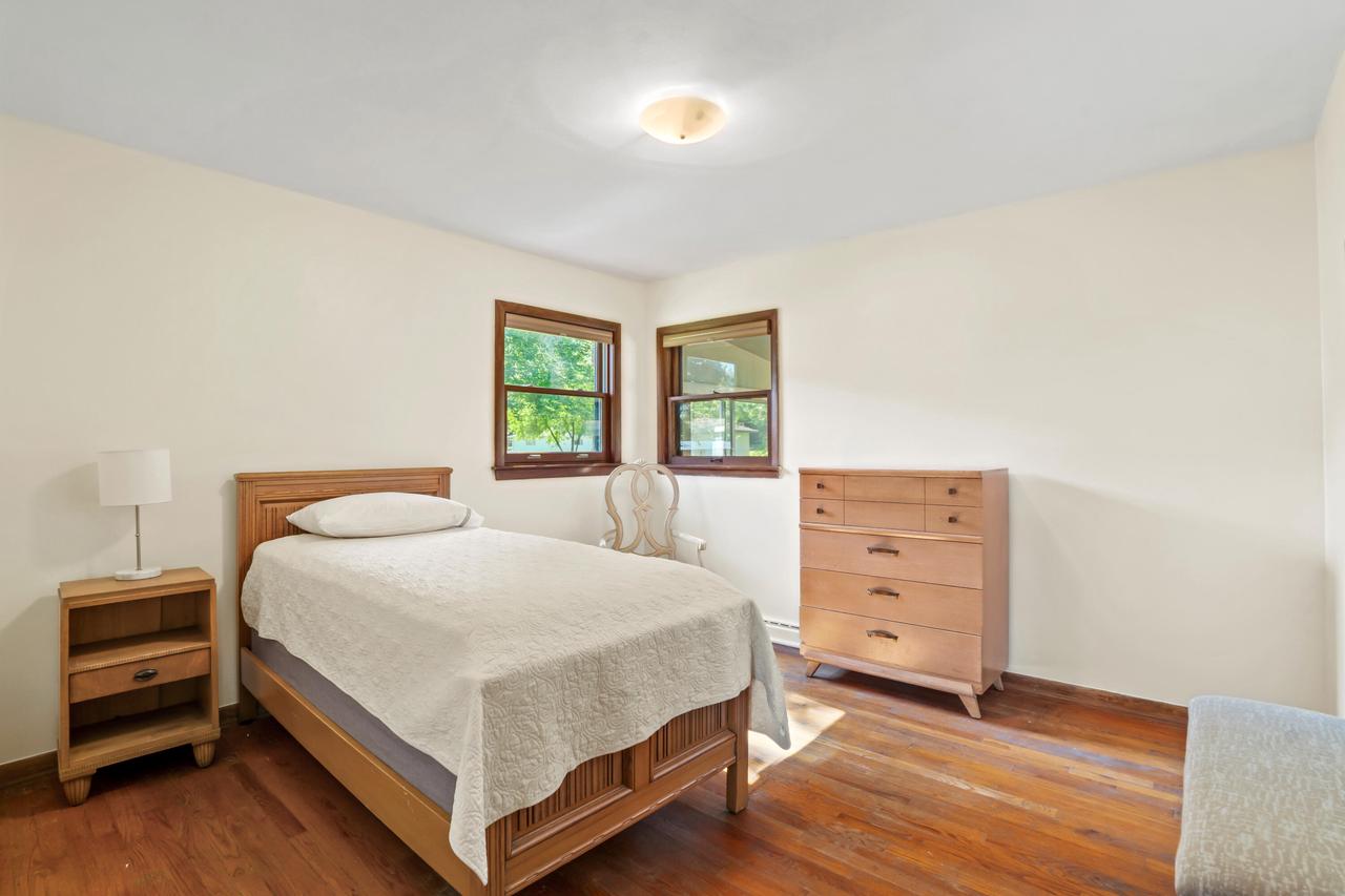 814 East Wisconsin AVENUE