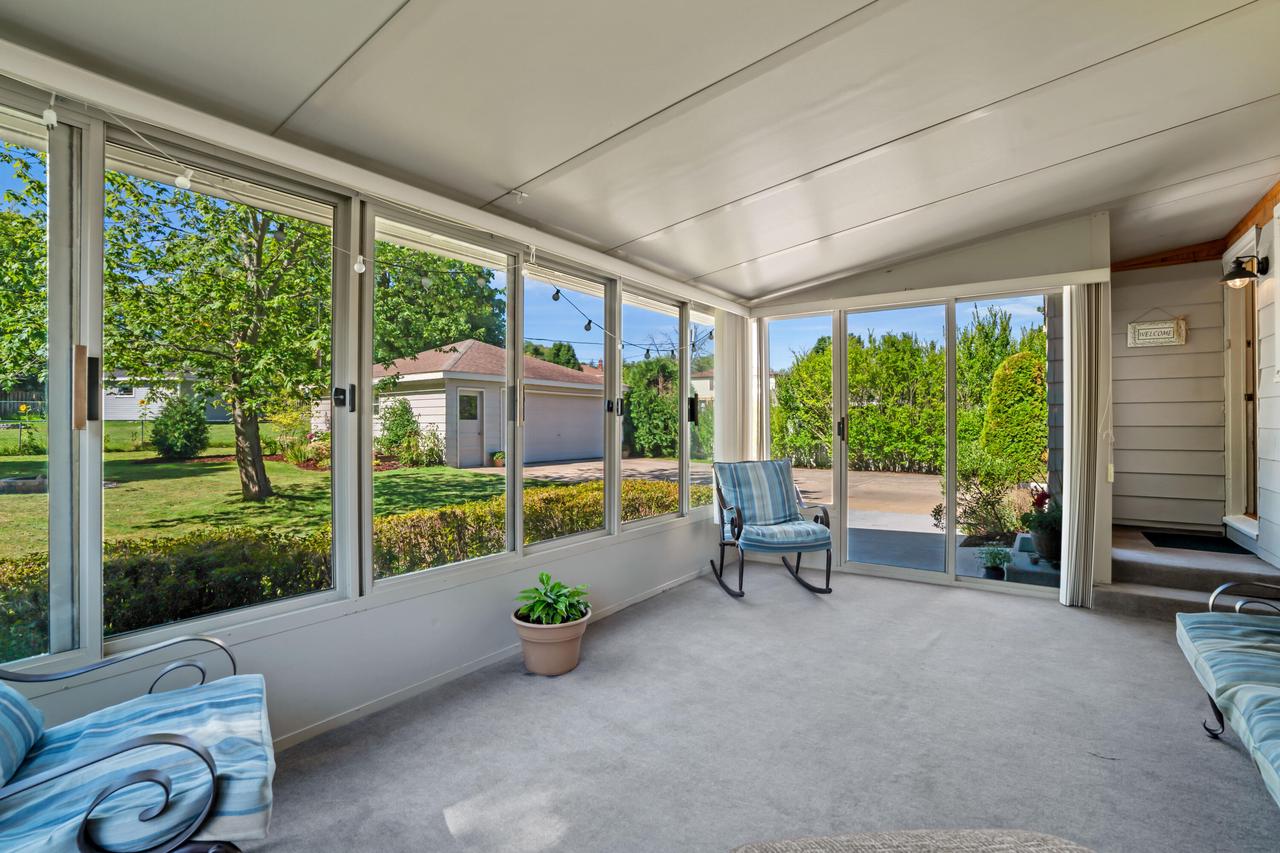 814 East Wisconsin AVENUE