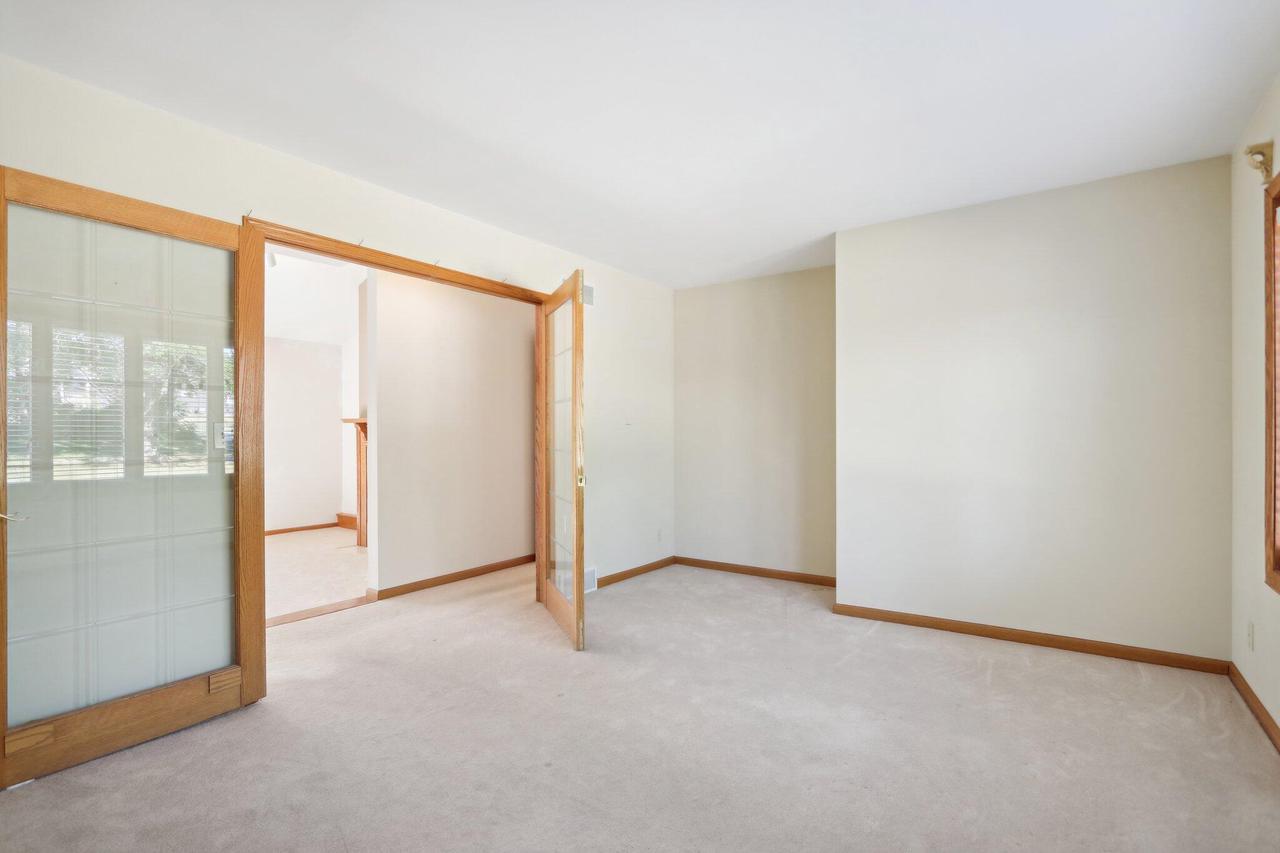 W247S10870 Center DRIVE