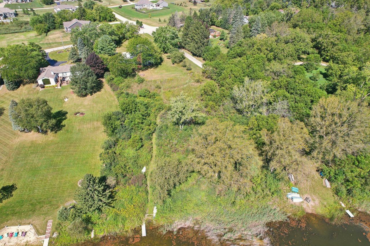 W247S10870 Center DRIVE