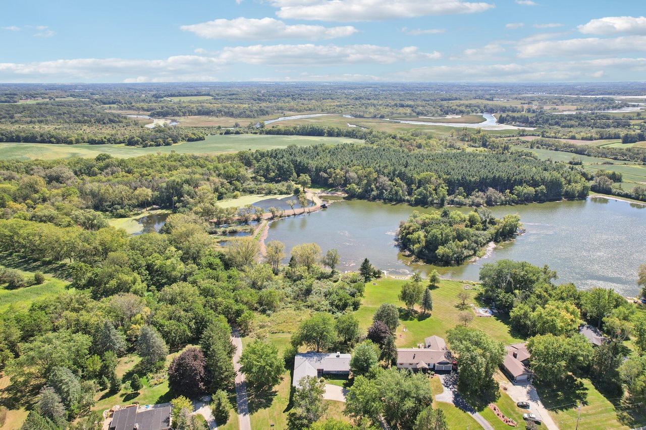 W247S10870 Center DRIVE