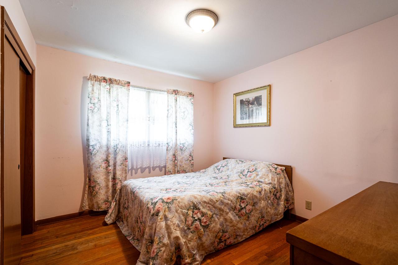 1551 West Bolivar AVENUE