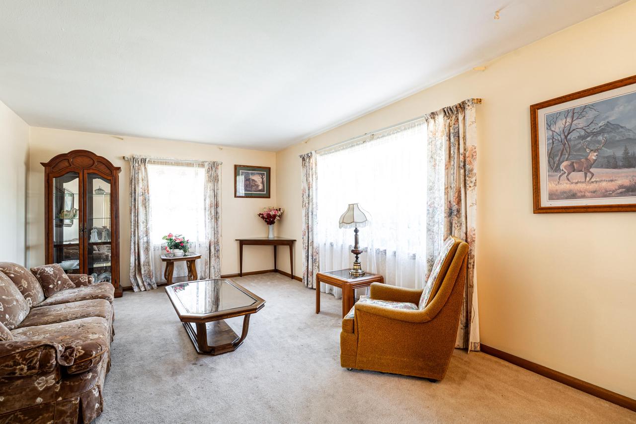 1551 West Bolivar AVENUE